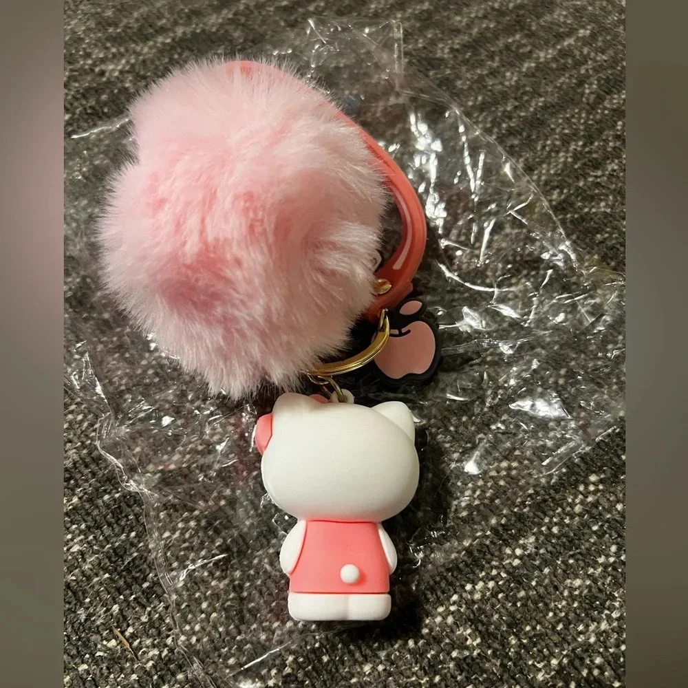 NWT Hello Kitty Keychain
